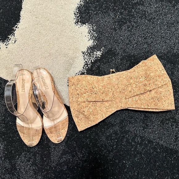 JULIE BROWN Bow Cork Clutch Natural with Gold Accents & Hardware, Gingham Lining - Picture 1 of 7